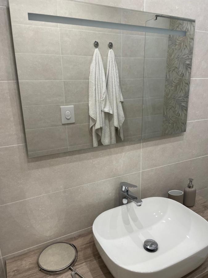 נאפולי Suite Anita Deluxe מראה חיצוני תמונה