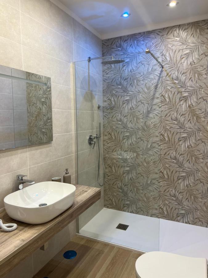 נאפולי Suite Anita Deluxe מראה חיצוני תמונה